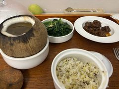 -雪梅月子中心(华侨城店)
