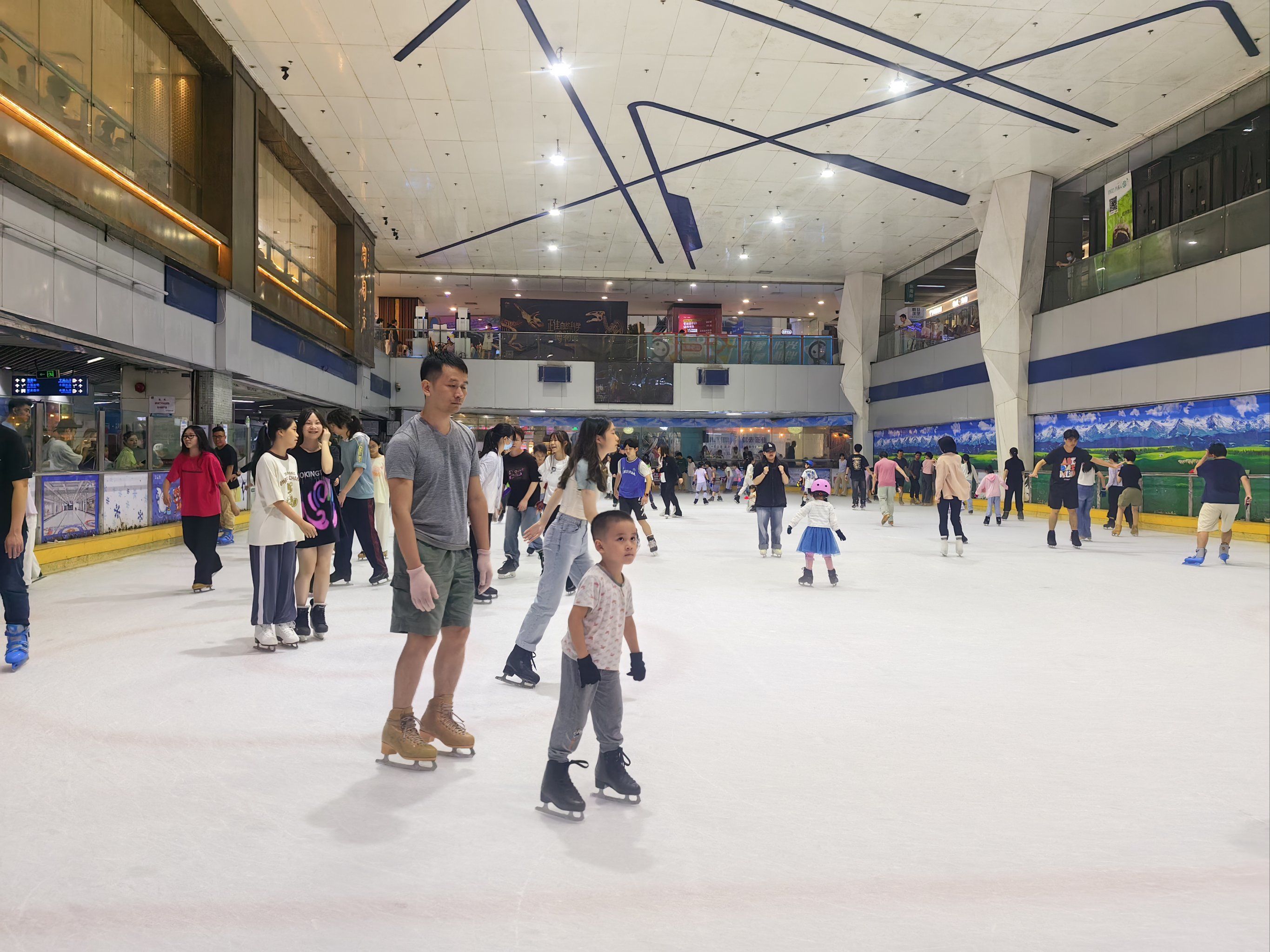 室内溜冰新体验✨