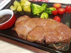 -必胜客(绿地新都会店)