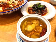 虫草花炖老鸡汤-頂好酒家·经典粤菜(海信广场店)