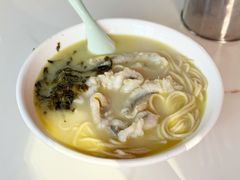 -明呈黄鱼面馆(斜土路店)