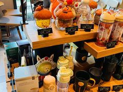 零售区-星巴克(古美路店)