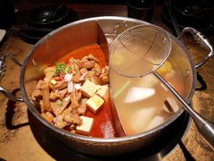 牛杂鸳鸯锅-左庭右院鲜牛肉火锅(环球港店)