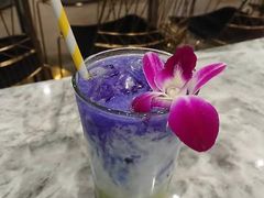 泰式蝶豆花奶-泰茶清吾·老挝冰咖啡·绵绵冰(泉州首店)
