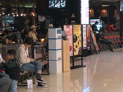 等位区-丝恋丝娃娃(金阳国贸店)