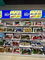 -卡通派潮品玩具折扣仓(青岛新城吾悦广场店)