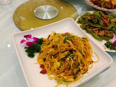 -伊和园清真餐饮
