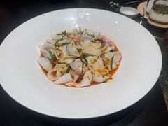 -新天明砂锅鱼头煲