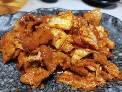 泡菜炒五花肉-恩你小木屋米酒店(莱山店)