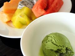 -圣丰索菲特·2 On 988 Café 自助餐厅