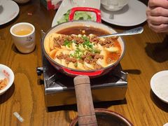 -爱碗亭·鲜炒湖南菜(壹城中心店)