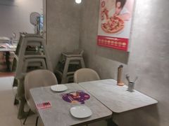 -必胜客(仲盛世界商城店)