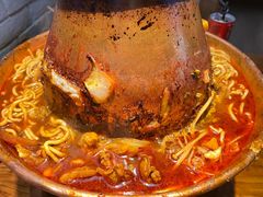 -老佛爷正宗铜炉蛙锅(五道口店)