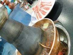 -楼外楼大刀肉传统火锅居(幸福街店)