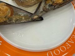 -粤盛海鲜平价店(洛溪食街店)