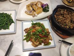 辣椒炒肉-合丰源幸福楼·客家菜