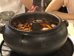 -泓0871臻选云南菜·味庄