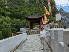 -孤山寨风景区