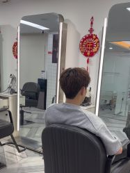 -米娜护肤造型