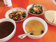 -爱月宝月嫂·育儿嫂(哈尔滨总店)