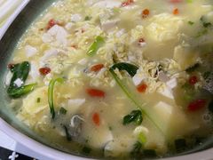 生蚝豆腐汤-威海渔村(静安旗舰店)