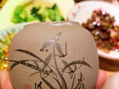 -胡桃里音乐餐厅(陶溪川店)(川湘赣菜·世界百大酒庄直供红酒·音乐表演)