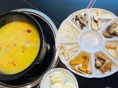 -野菌皇海景野生菌火锅(滨海大道店)