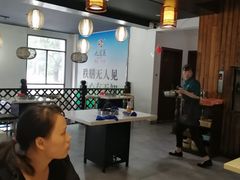 -九道菜有鸡鱼头(石鼓路店)