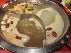 -谭鸭血老火锅·匠心(环球港旗舰店)