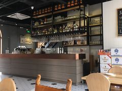 -LENBACH兰巴赫西餐啤酒坊(大连东港店)