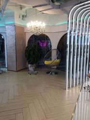 -BULB STUDIO 巴柏明星发型工作室