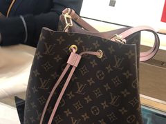 -路易·威登(香榭丽舍大道店)