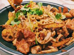 干锅牛蛙-渝蛙馆(新百店)