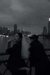 -雪中彩影婚纱摄影·微光艺术中心