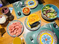 -米德维奇俄式西餐厅(西六道街店)