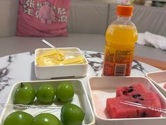 -涨巢·潮玩水疗局