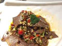 凉拌牛展肉-百年果林椰子鸡(中洲店)