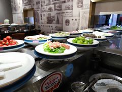 -钱小主·自助回旋烤肉火锅餐厅(东方新天地店)
