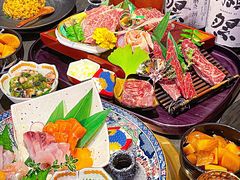-铭牛烧肉·和牛海鲜自助(高新月牙湖店)
