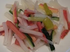 -阿瓦山寨·湘菜现炒·剁椒鱼头王(咸阳总店)