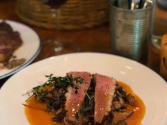-羽深肉铺 Steak & Wine