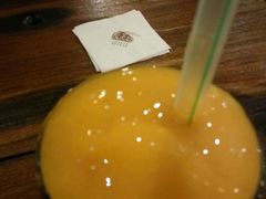 -房角石咖啡与书(吉大南校店)