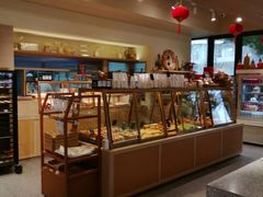 -Dough&Joe团憩(瑞虹天地月亮湾店)