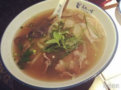 -美奈小馆·越南料理(中航城君尚购物中心店)