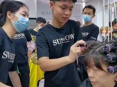 -首脑美容美发化妆美甲培训学校(龙岗校区)