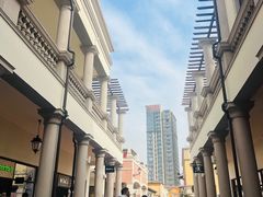 -佛罗伦萨小镇广佛名品奥特莱斯(疏港路店)
