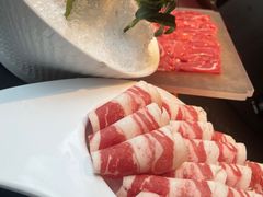 -海上明月海鲜火锅 鲜切牛肉