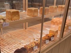 -崎本的店·专业酵种吐司(无锡万象汇店)