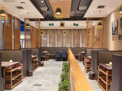 大堂-东来顺铜锅炭火涮肉(上地华联店)