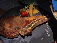 -喜洲吧·江畔老船厂·庭院餐厅(喜临院店)